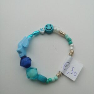 Armbantje met de letter k