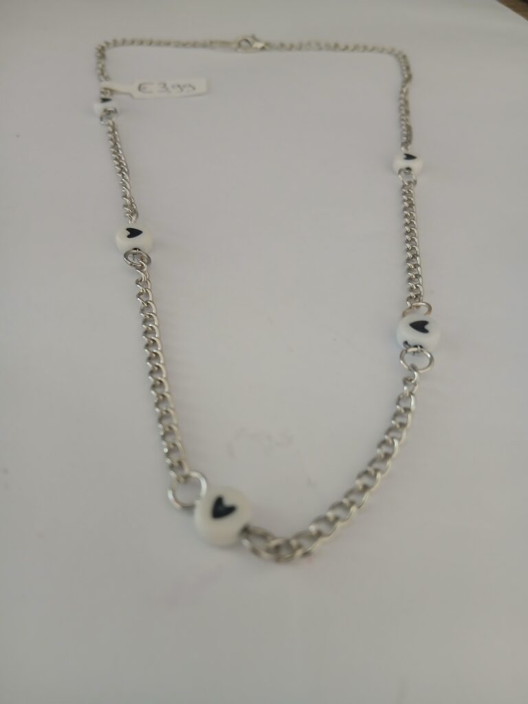 Zilveren hartjes ketting